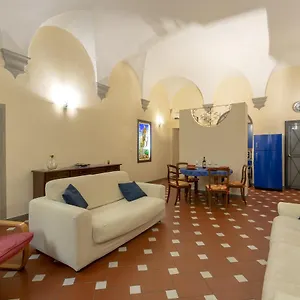 https://appartamento-fiesolana-26.it-tuscanyhotel.com